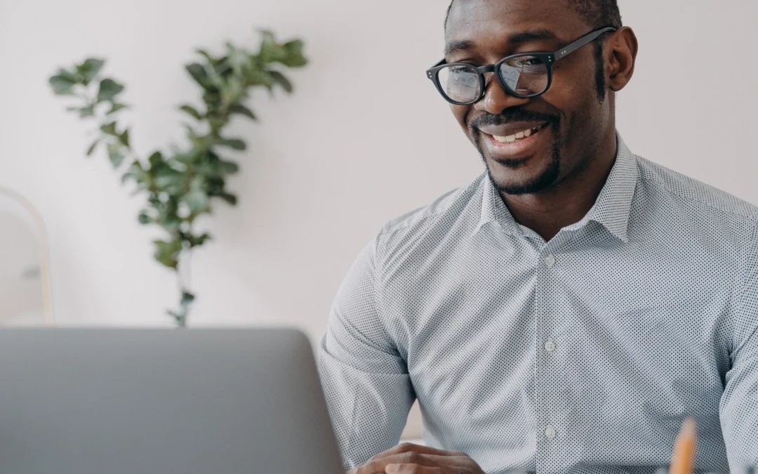 Optimisez votre visibilité en ligne avec l’aide d’un consultant expert en SEO basé à Madagascar !